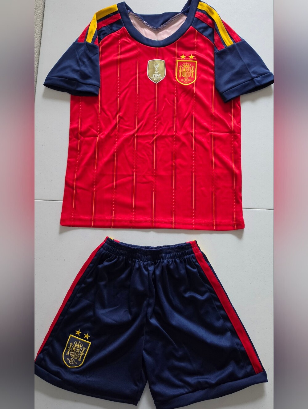 SPAIN España 2026 kids home jersey shorts set camiseta de niño size talla XL